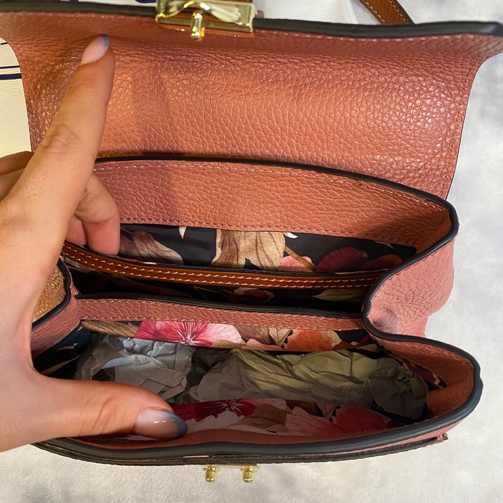 Bric's Milano pink genuine leather crossbody bag - Picture 5 of 8